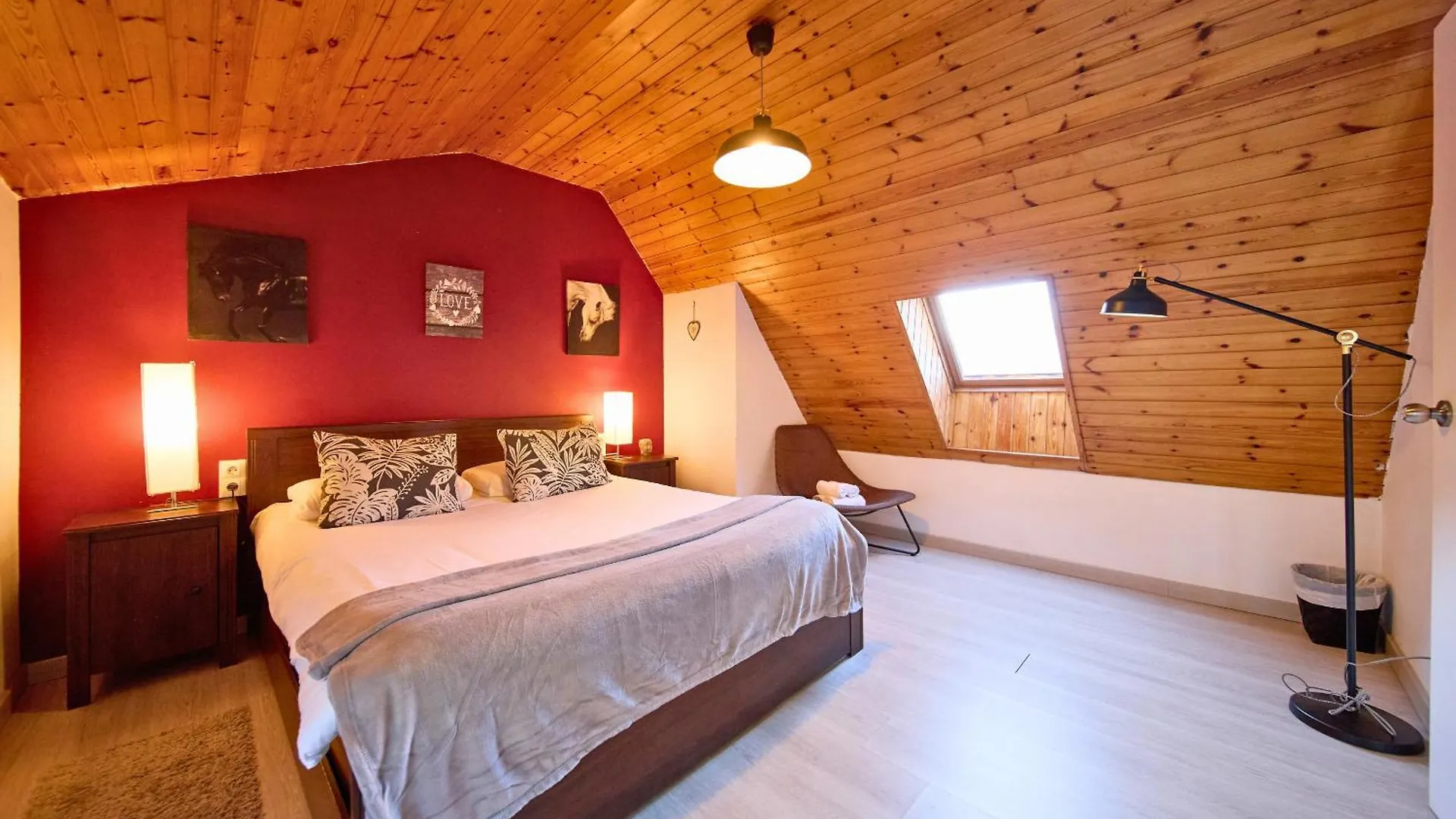 Joya En La Montana Con Vistas Increibles I Andbnb Mas de Ribafeta 0*,  Andorra
